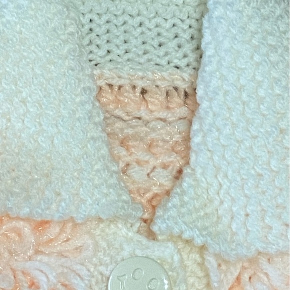 Cute Peach Loop Hand knit Sweater Cardigan Kid Baby Toddler 18-24 Mo - Picture 5 of 8
